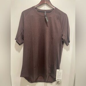 Lululemon Drysense short sleeve, men’s Large